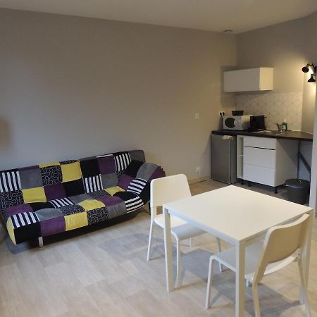 O'Zinc Aparthotel Viviez Bagian luar foto